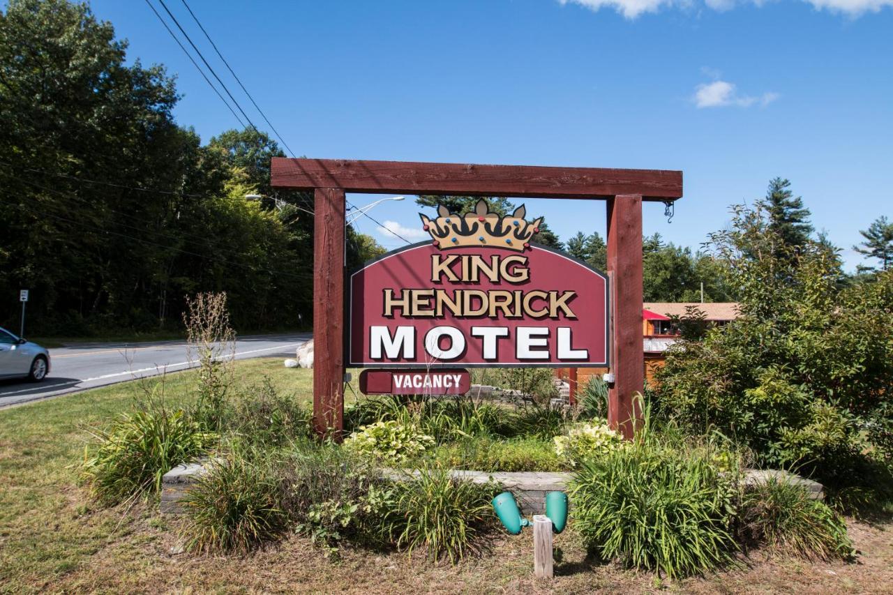 King Hendrick And Motel